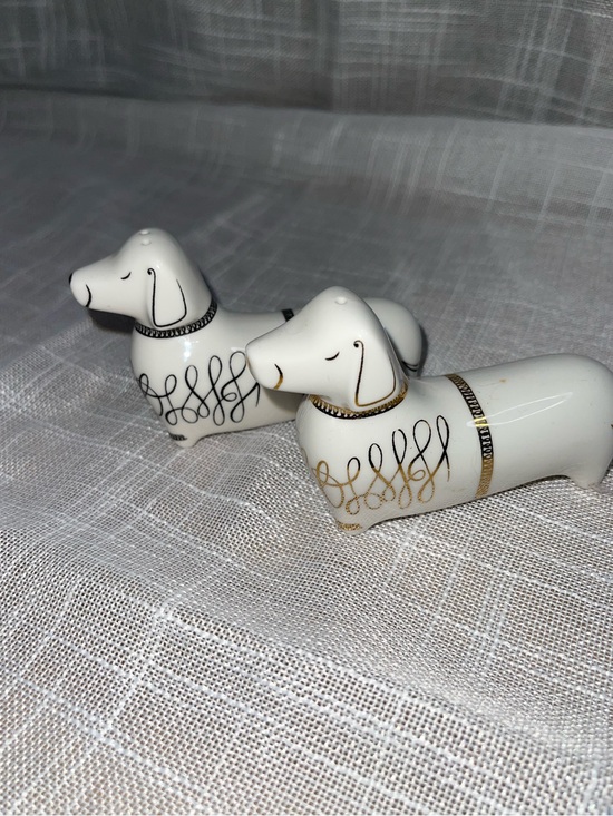 kate spade Other - Kate Spade White Ceramic Dog Salt and Pepper Shakers with Gold and Black Accents